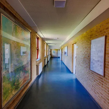 Danhostel * トゥナー